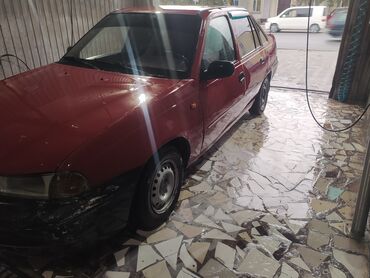 некстя 2: Daewoo Nexia: 1999 г., 1.5 л, Механика, Бензин, Седан