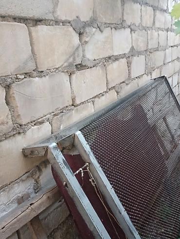 hazır: Metal kravat sökülüb kənara qoyulub kravat kimidə istifadə etmək olar — 1