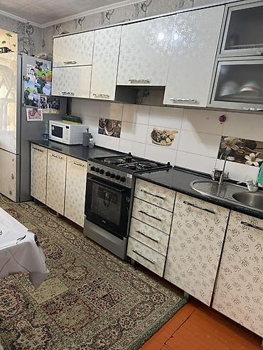 2 room: Здается квартира на долгий срок В квартире: - просторная жилая — 3