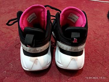 basket shoes: Мужские кроссовки, 39, Air Jordan, Б/у, цвет - Черный, Самовывоз — 4