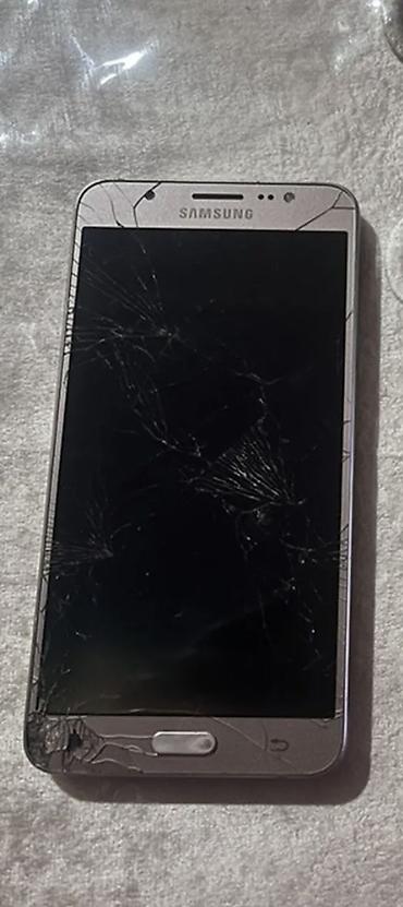 samsung e710: Samsung Galaxy A22, < 2 GB Memory Capacity, rəng - Ağ, Qırıq — 1