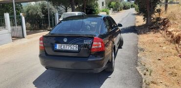 Skoda Octavia: 1.6 l. | 2005 έ. | 202000 km. Λιμουζίνα