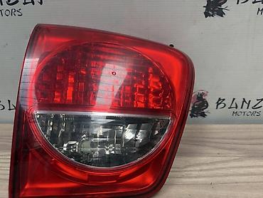 sequia: Фонарь крышки багажника задний левый Toyota Sequoia - Оригинальная — 1