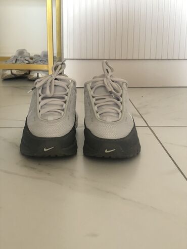 nike air monarch: Новые оригинальные кроссовки от Nike 
Air Max Pulse