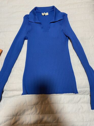 куртка синяя: Размер S,М, хорошо тянется, состояние отличное