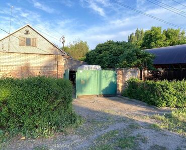 прадаю дом гез2: Дом, 70 м², 4 комнаты, Агентство недвижимости, Старый ремонт