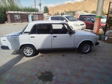 газель грузовая купить: ВАЗ (ЛАДА) 2107: 2003 г., 1.6 л, Механика, Бензин, Седан