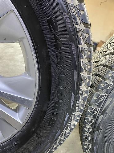 Шиналар жана дисктер: Дөңгөлөктөр монтажда 245 / 60 / R 18, Кыш, Колдонулган, Комплект, Жеңил унаалар, Куйма, тешиктери - 4 — 4