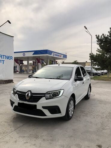 Renault: Renault Logan: 2019 г., 1.6 л, Механика, Бензин, Седан