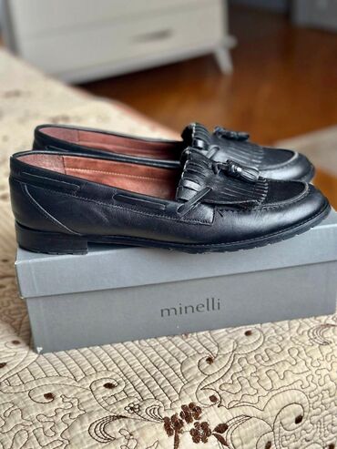 женские махровые тапочки: Размер: 40, цвет - Черный, Новый