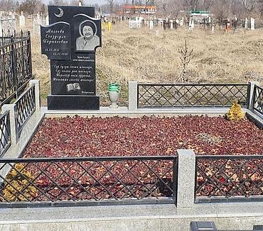 Ритуальные услуги: Изготовление крестов, Чистка могил, Уход за могилами | Мозаика, Габбро, Травертин | Установка, Оформление — 28