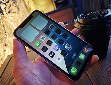 Apple iPhone: IPhone Xr, Б/у, 256 ГБ, Белый, Чехол, 100 % — 13