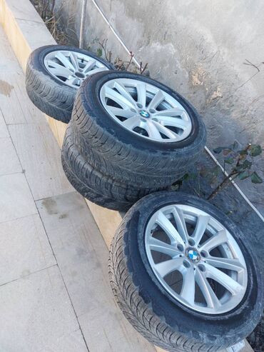 collac 7 17: 4 ədəd 17-lik BMW diski. Təkərlə birlikdə, 3 diskin loqosuda