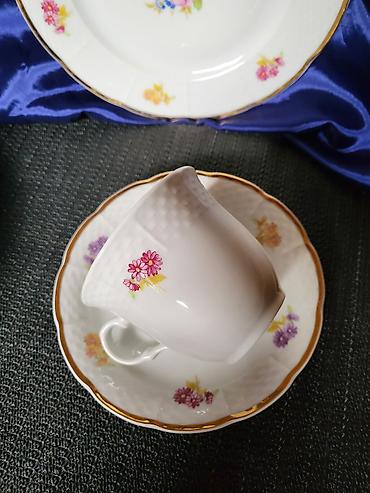 Ostali antikviteti: Servis vintaz za kafu,caj,poslastice Thun Bohemija. Servis Bohemija — 6