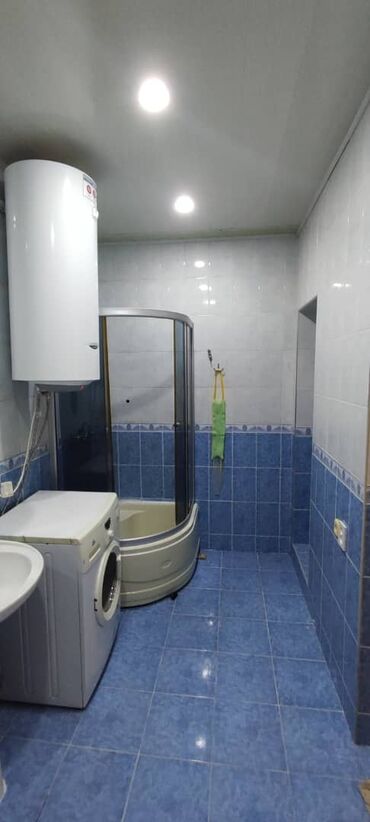 Долгосрочная аренда домов: 250 м², 5 комнат, Забор, огорожен, Парковка, Амбарная — 5