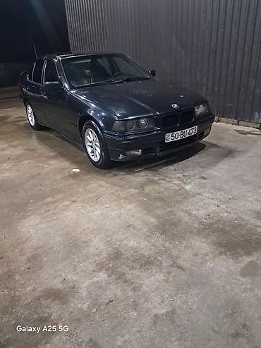 BMW: BMW 3 series: 2.5 l | 1993 il Sedan — 13