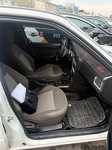 Daewoo: Daewoo Nexia: 2013 г., 1.6 л, Кол менен иштөөчү, Бензин, Седан — 9