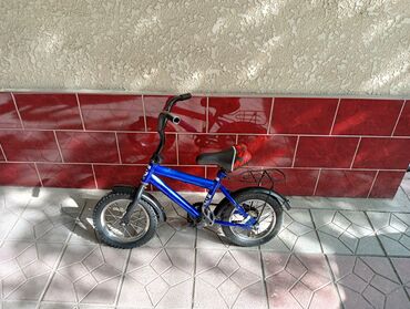велосипед giant rincon: Продам детский велосипед. диаметр колёс 12
