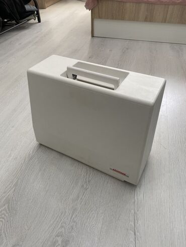 швейный цех работа: Швейная машина Janome, Механическая