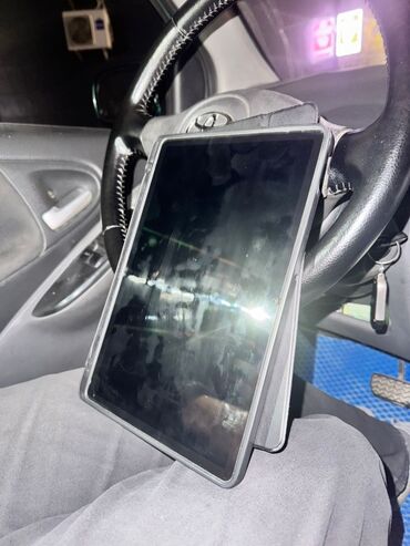 ноутбуков: Планшет, Samsung, память 256 ГБ, Wi-Fi, Детский цвет - Черный