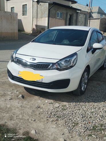 satdıq ekskavator bakı: Kia Rio: 1.4 l | 2012 il Sedan