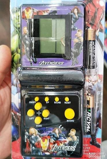 obuca bata sandale: Oldschool tetris., radi na baterije koje se dobijaju u pakovanju — 2