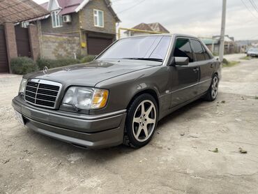 Mercedes-Benz: Mercedes-Benz E-Class: 1994 г., 3.2 л, Автомат, Бензин, Седан