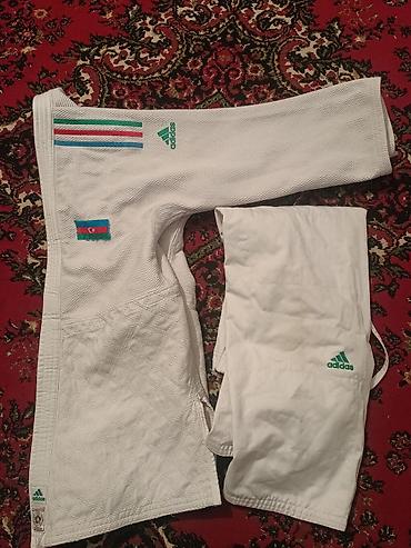 Adidas cüdo geyimi (kimono) dəsti - Rəng: ağ - Brend: Adidas (yaşıl