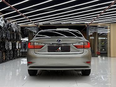 машины китайские: Lexus ES: 2017 г., 2.5 л, Вариатор, Гибрид, Седан — 7