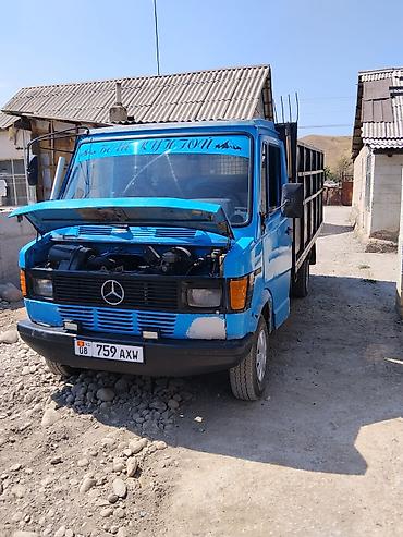 howo shacman: Грузовик, Mercedes-Benz, Б/у — 3
