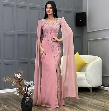 Razmer 46 280 manata alinib Nizami mall adress butikden. 80manata