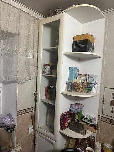 Шкафтар: Угловой кухонный пенал с витриной и открытыми полками - Конфигурация — 2