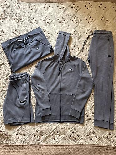 Спортивные костюмы: Мужской спортивный костюм, S, Nike, Б/у, цвет - Серый, Самовывоз at lalafo.kg — 1 Спортивные костюмы: Мужской спортивный костюм, S, Nike, Б/у, цвет - Серый, Самовывоз — 1