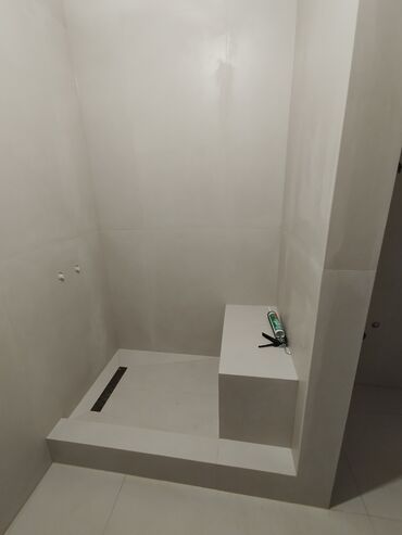 Укладка плитки: Гидроизоляционные работы, Фартук на кухне, Подготовка стен для укладки | Керамическая плитка, Керамогранитая плитка, Мозаичная плитка | Раскладка в разбежку, Раскладка ковром, Вертикальная укладка Больше 6 лет опыта — 9