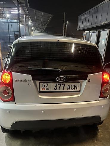 салон гольф 4: Kia Morning: 2010 г., 1 л, Автомат, Бензин, Хэтчбэк — 3