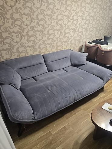 Divanlar: Qonaq otağı üçün rahat çevrilə bilən divan - Rəng: tünd-boz - — 2
