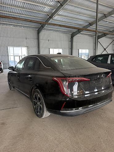 машиный: Hongqi E-QM5 (электромобиль) Год 2021 (ноябрь) Свежепригнанные — 5