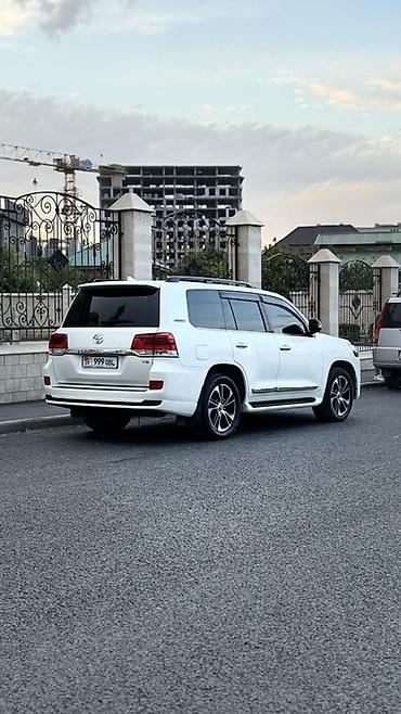 пневма: Toyota Land Cruiser: 2020 г., 4.6 л, Автомат, Бензин, Внедорожник — 3