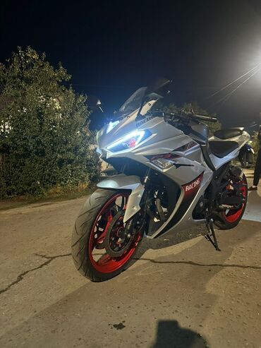продажа мотоциклов в бишкек: Спортбайк Kawasaki, 250 куб. см, Бензин