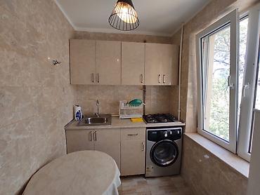 qara qarayev: Bakı, 3 otaqlı, Köhnə tikili, m. Qara Qarayev, 64 kv. m — 8