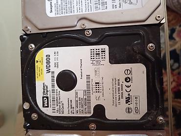 Hard diskovi, eksterni diskovi: Više komada internih hard diskova 3.5" - Format: 3.5" - Interfejs — 7