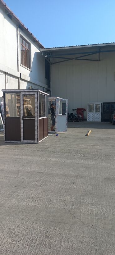 Butkalar, köşklar: Butka mühafi̇zə üçün plasti̇k butkalar. 150x150=890 150×200=1200 — 12