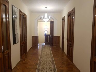 продаю дом ленинградской: 900 м², 15 комнат, С мебелью, Без мебели