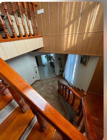 Uzunmüddətli kirayə evlər: 350 kv. m, 4 otaqlı — 12