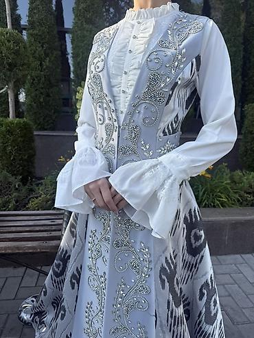 Платье на кыз узатуу, One size, Со шлейфом, Новый, цвет - Серый