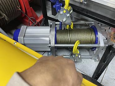 Лебедки: Электрические лебёдки/тали с тросом Назначение: - Подъём и — 3