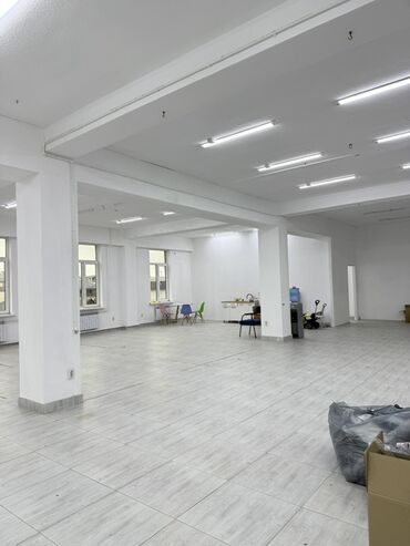 продаю подвальное помещение: Сдаётся в аренду просторное помещение под швейный цех рядом рынка
