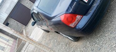 Hyundai: Hyundai Elantra: 2004 г., Механика, Седан — 2