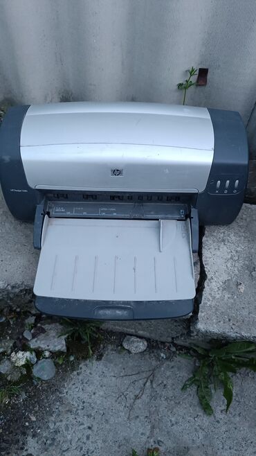 samsung принтер: Продаю 3 принтера один серо-черный два бежовых по цене предлагайте и