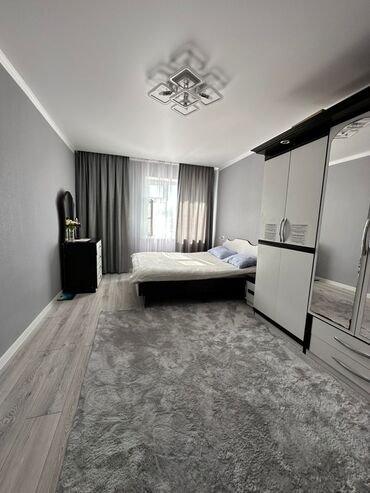 дом в сосновке: 3 комнаты, 77 м², 106 серия улучшенная, 3 этаж, Дизайнерский ремонт
